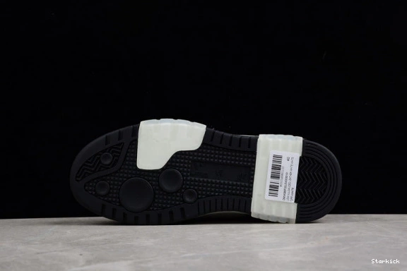O-W Out Sneakers Of Leather Office Low-top 0902